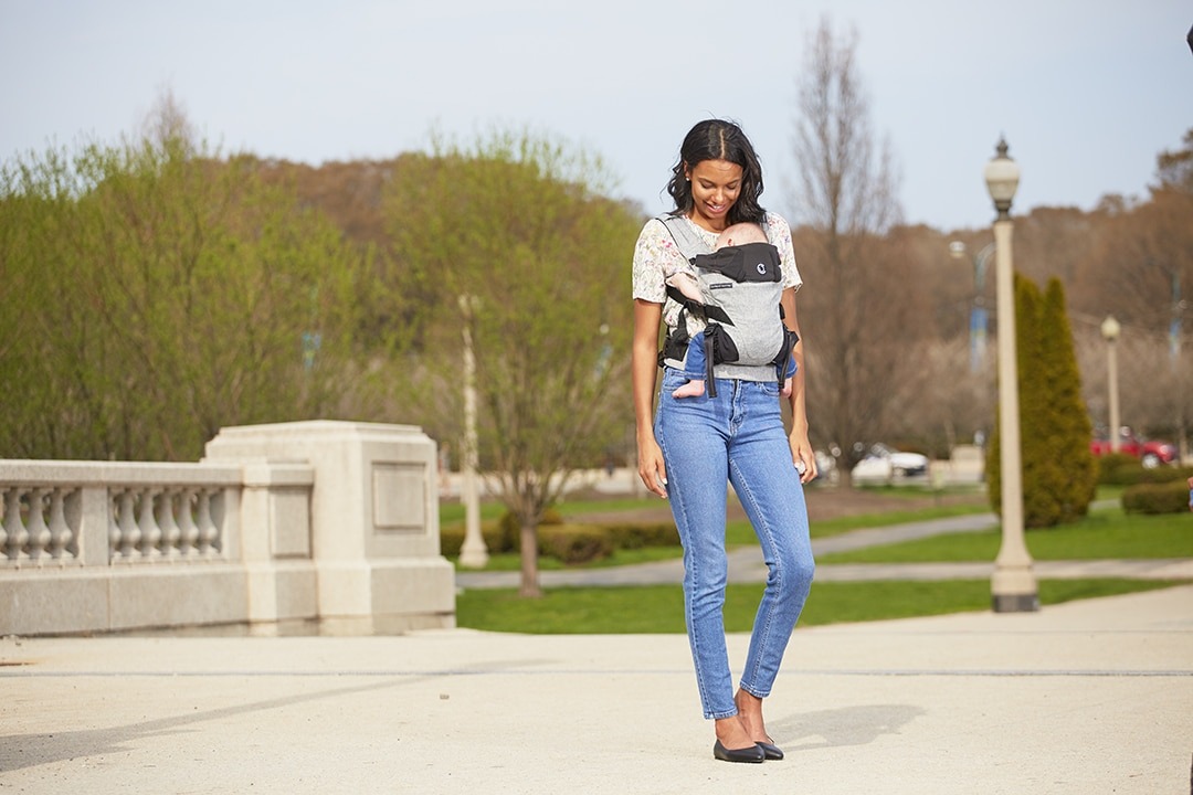 Summer Babywearing: Staying Cool in the Heat