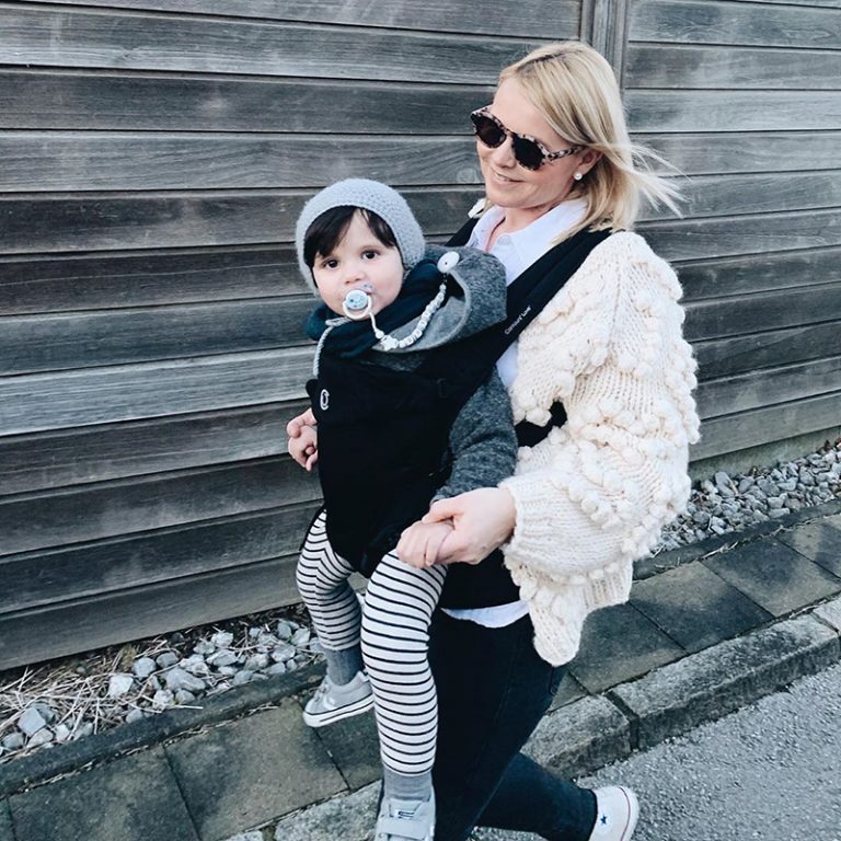 contours love baby carrier