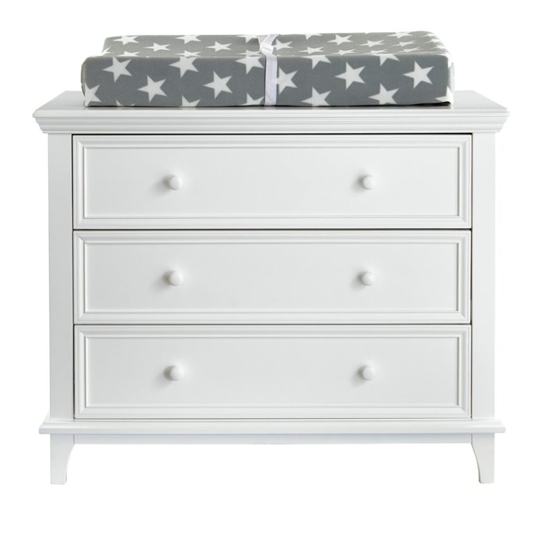 3 Spacious Drawers Easy-to-Assemble Transitional 3-Drawer Dresser Sculpted Wooden Knobs Built-in Hardware Anti-Tip Kit White Changing Table Height 