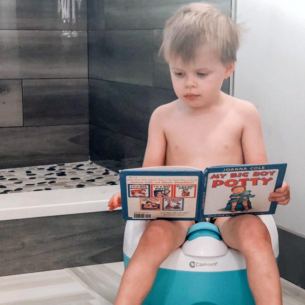 10 Potty Training Tips for Boys Potty Training Contours Baby